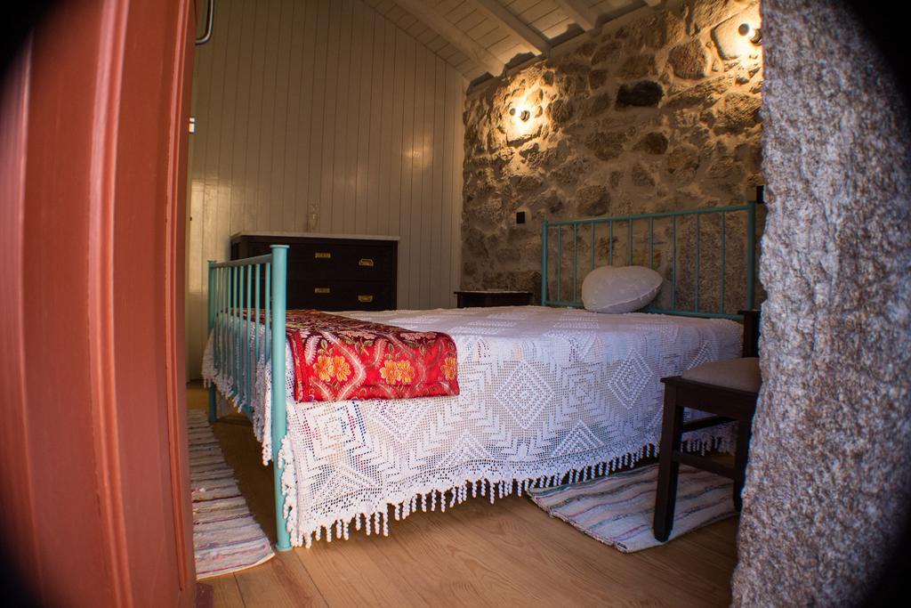 ヴァーレ・デ・カンブラ Casas Dos Avosゲストハウス 部屋 写真