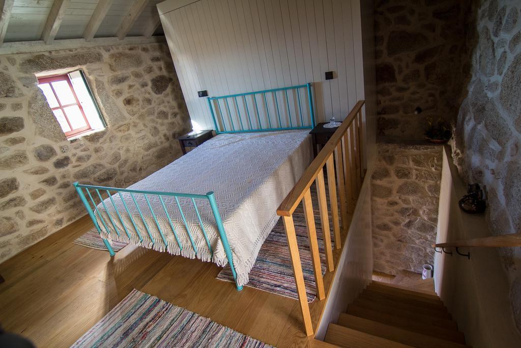 ヴァーレ・デ・カンブラ Casas Dos Avosゲストハウス 部屋 写真