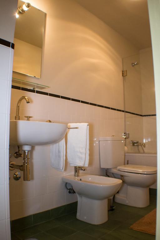 ヴァーレ・デ・カンブラ Casas Dos Avosゲストハウス 部屋 写真