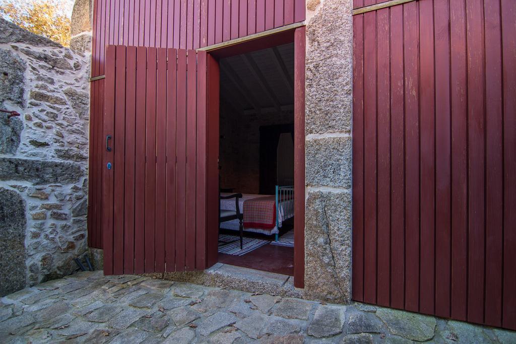 ヴァーレ・デ・カンブラ Casas Dos Avosゲストハウス 部屋 写真