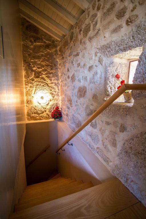 ヴァーレ・デ・カンブラ Casas Dos Avosゲストハウス 部屋 写真