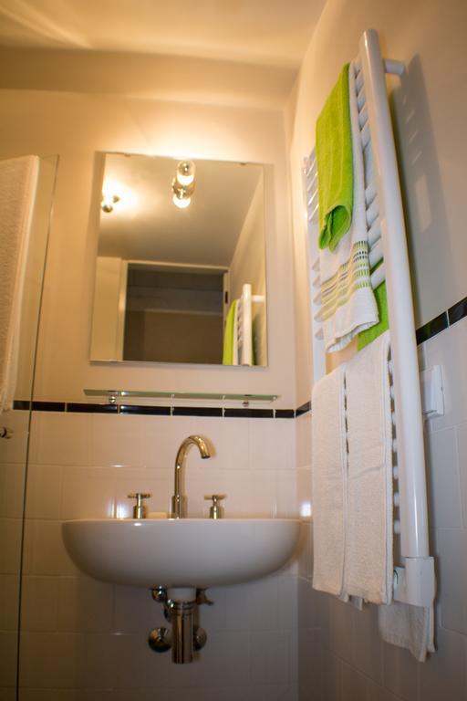 ヴァーレ・デ・カンブラ Casas Dos Avosゲストハウス 部屋 写真