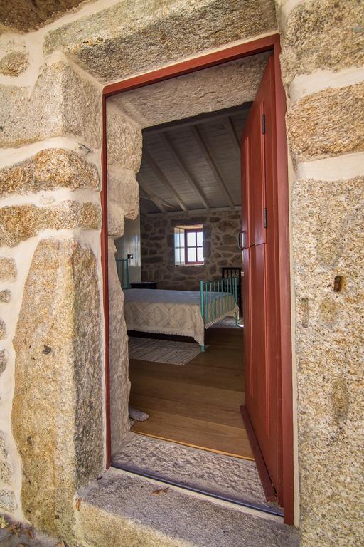 ヴァーレ・デ・カンブラ Casas Dos Avosゲストハウス 部屋 写真