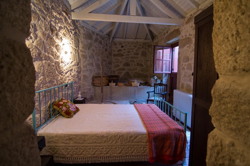 ヴァーレ・デ・カンブラ Casas Dos Avosゲストハウス 部屋 写真