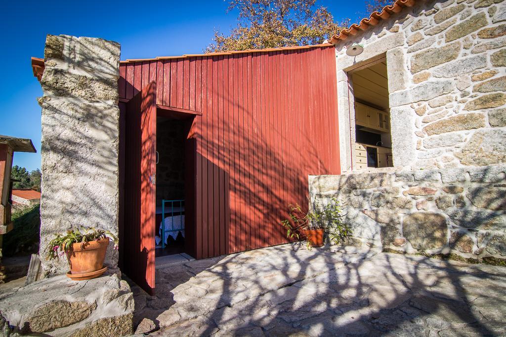 ヴァーレ・デ・カンブラ Casas Dos Avosゲストハウス 部屋 写真